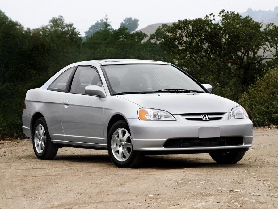  Honda Civic Coupe 2001 года  (US) (фото 7 из 11)